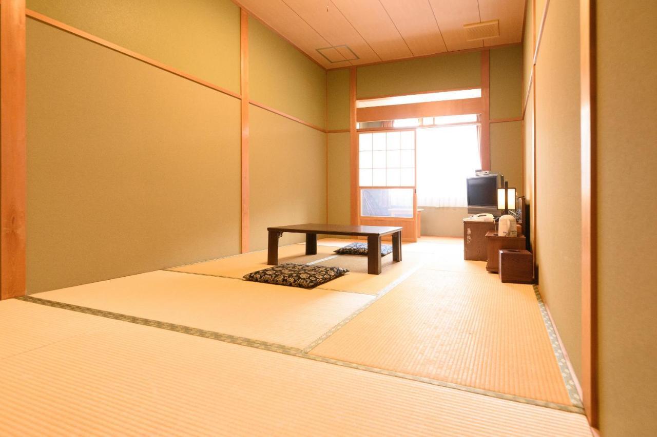 Business Hotel Kawakami Kumano Ngoại thất bức ảnh