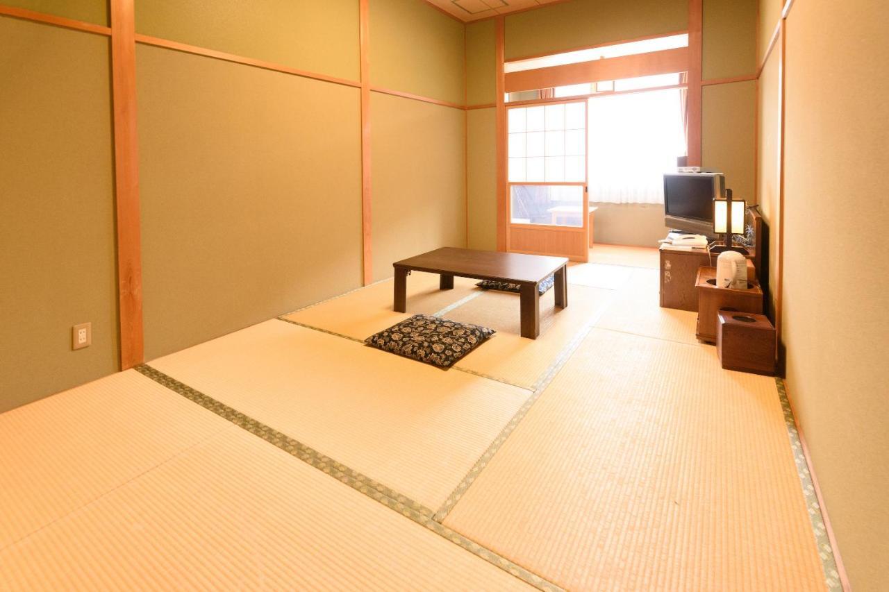 Business Hotel Kawakami Kumano Ngoại thất bức ảnh